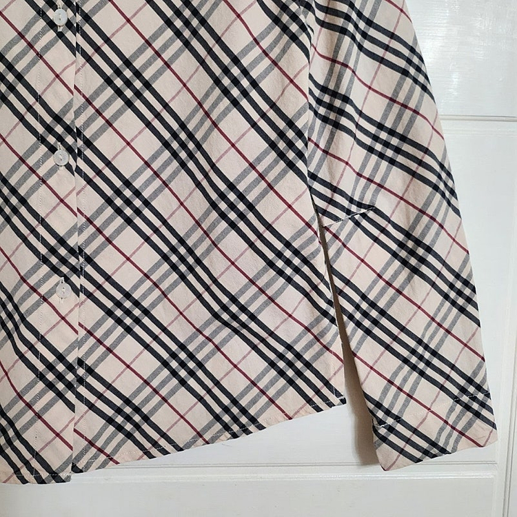 새상품급 (130호) 8y 버버리 키즈 블라우스 / 아동 칠드런 주니어 여아 몽클레어 구찌 펜디 디올 셀린느--5