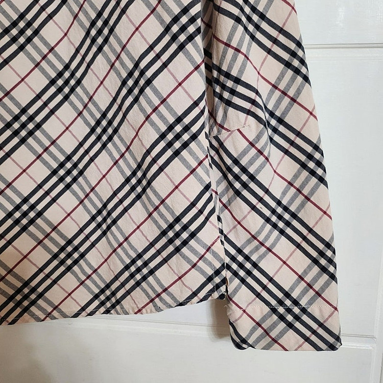 새상품급 (130호) 8y 버버리 키즈 블라우스 / 아동 칠드런 주니어 여아 몽클레어 구찌 펜디 디올 셀린느--9