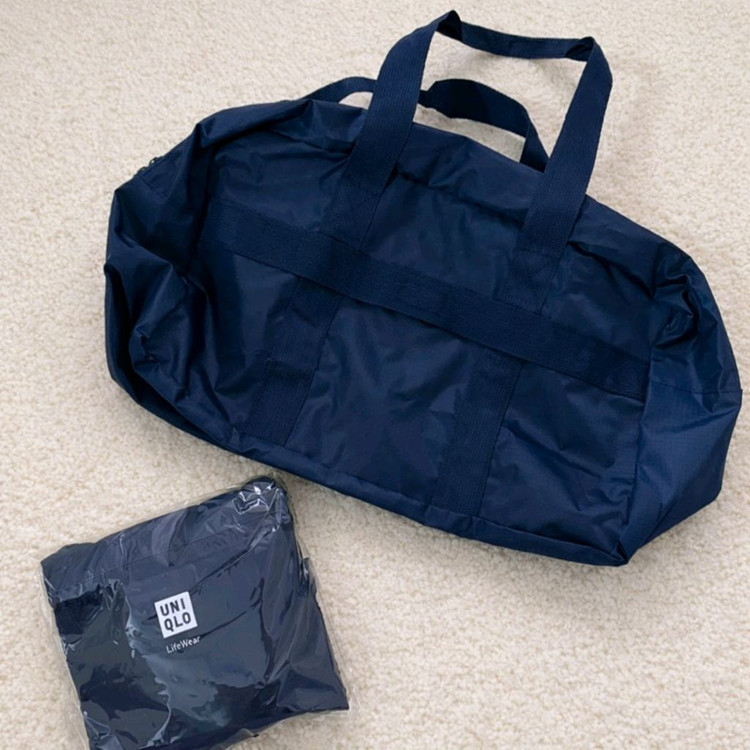 (새제품) 유니클로 포켓터블 더플백 네이비--1