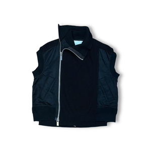 사카이 블랙 패널 베스트