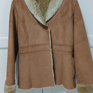 브라운 스웨이드 무스탕 자켓