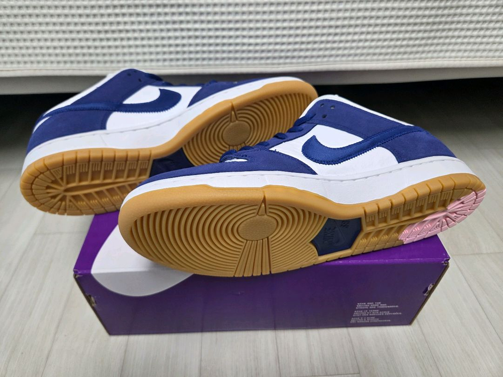 나이키 SB 덩크 로우 프로 프리미엄 딥 로얄 블루 [285, 새상품]--4