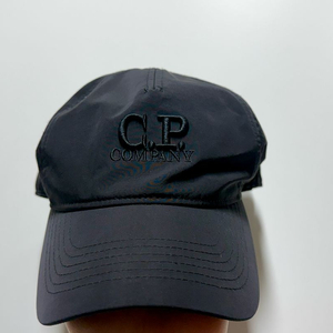 CP컴퍼니 고글 볼캡 블랙 L사이즈 정품