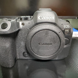 캐논 EOS R6 Mark2 바디 박스풀 상태 최상