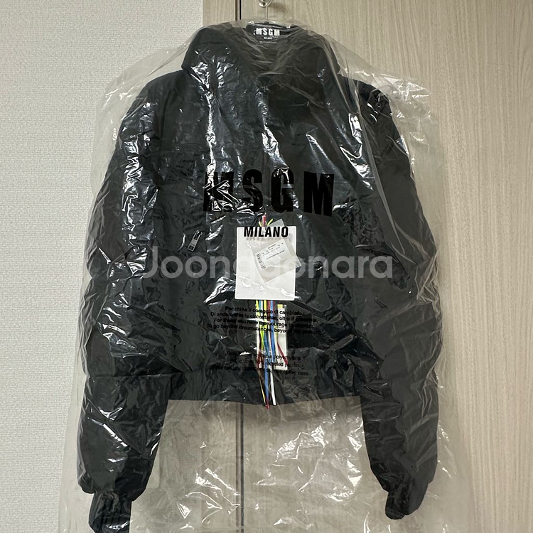 msgm 크롭 다운 자켓 38 새상품--1