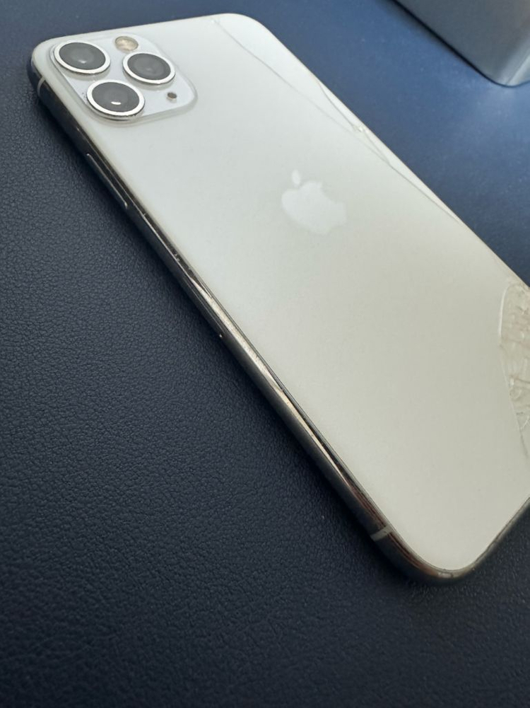 아이폰 11 pro 256gb 팝니다 이미지