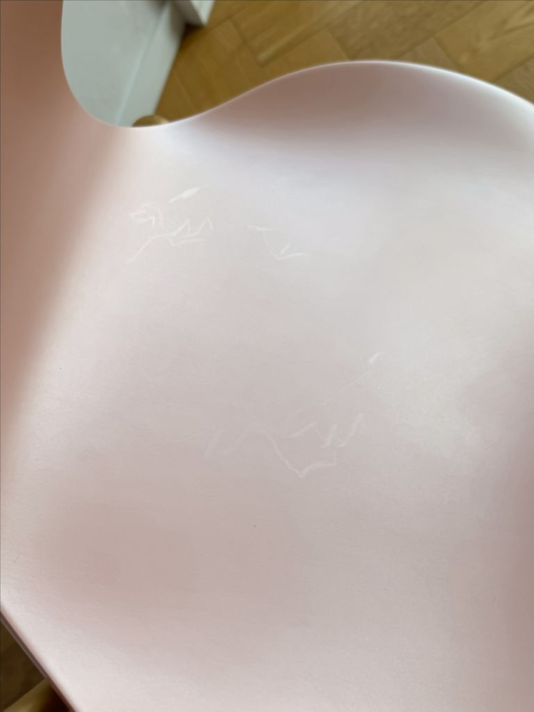 프리츠한센 세븐체어 60주년 한정 페일 핑크 이미지