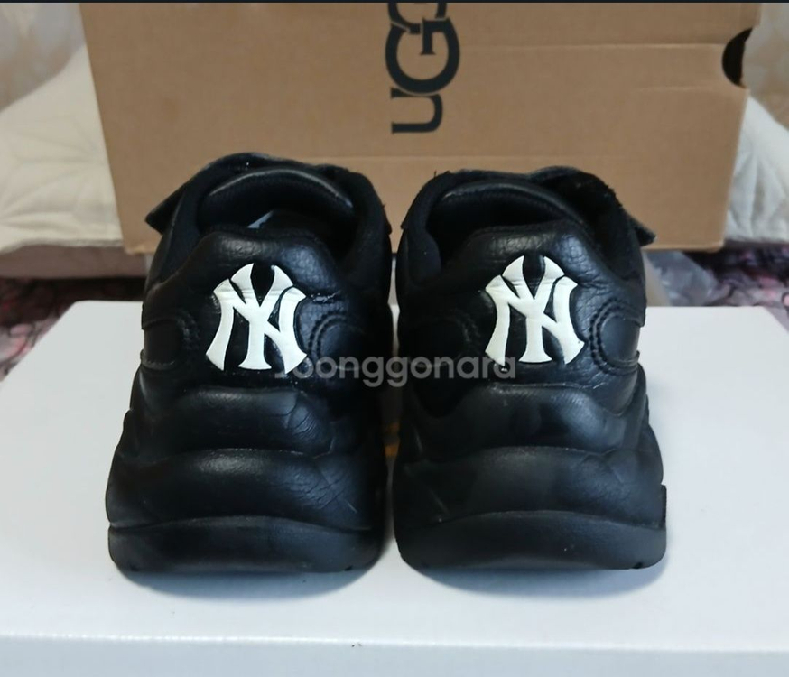 MLB 양키즈 키즈170운동화 거의새거--2