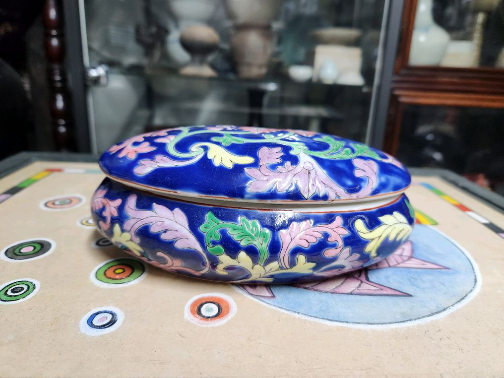 중국 빈티지 도자기 분채 합(인주합)--0