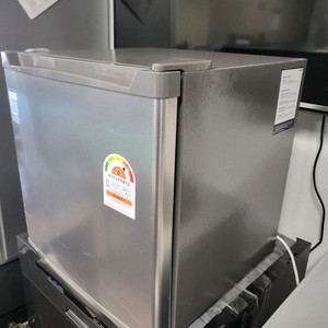 A급클라윈드 미니 냉장고 46L 실버