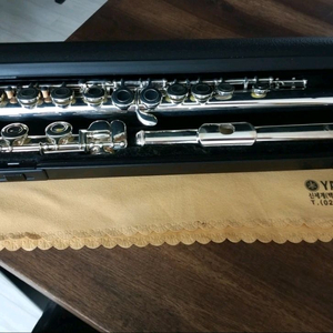 야마하플룻YFL-221 이미지