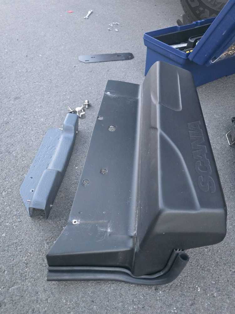 스카니아 신발장커버 이미지