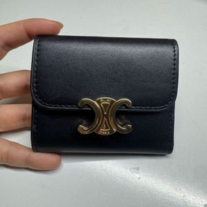 트리옹프 반지갑