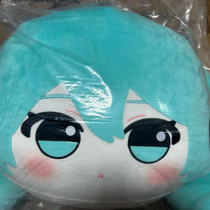 하츠네 미쿠 미쿠감사제 페이스 쿠션 판매합니다