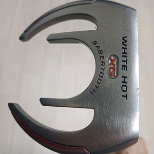 오디세이 WHITE HOT XG 세이버투스 퍼터