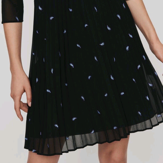 (새상품) 마쥬 자수 쉬폰 원피스 1사이즈--4