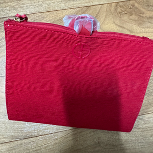 조르지오 아르마니 파우치