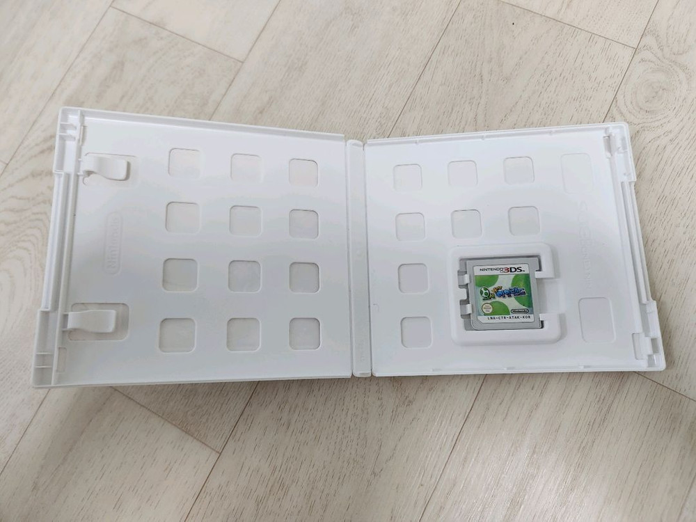 닌텐도 3DS new 요시 아일랜드--2