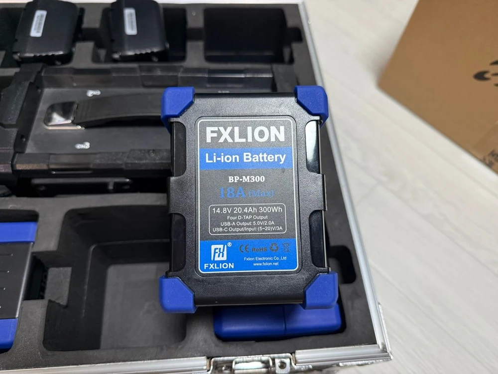 FXLION Vtap, V마운트 배터리 세트 - 안심되는 중고거래