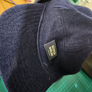 스코치 앤 소다 네이비 캡모자 S 판매합니다.