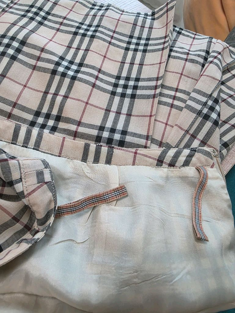 버버리 정품 스커트(봄 여름용--6