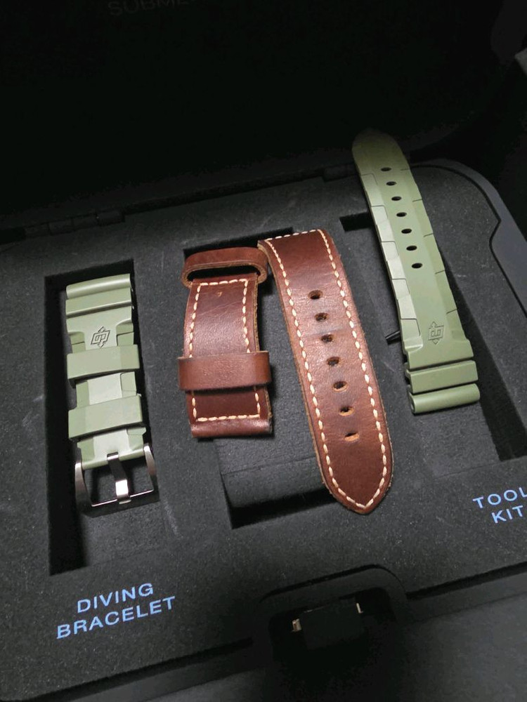 파네라이 pam00968 브론조 이미지