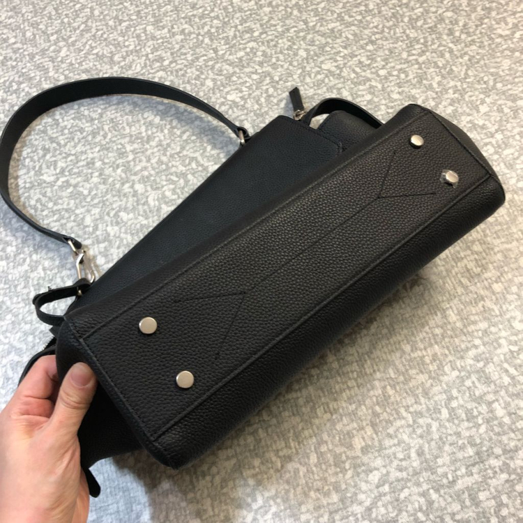 드메리엘 루나 사첼백 리얼 토고 소가죽 미디움 블랙 가방 토트 숄더 보부상 이미지