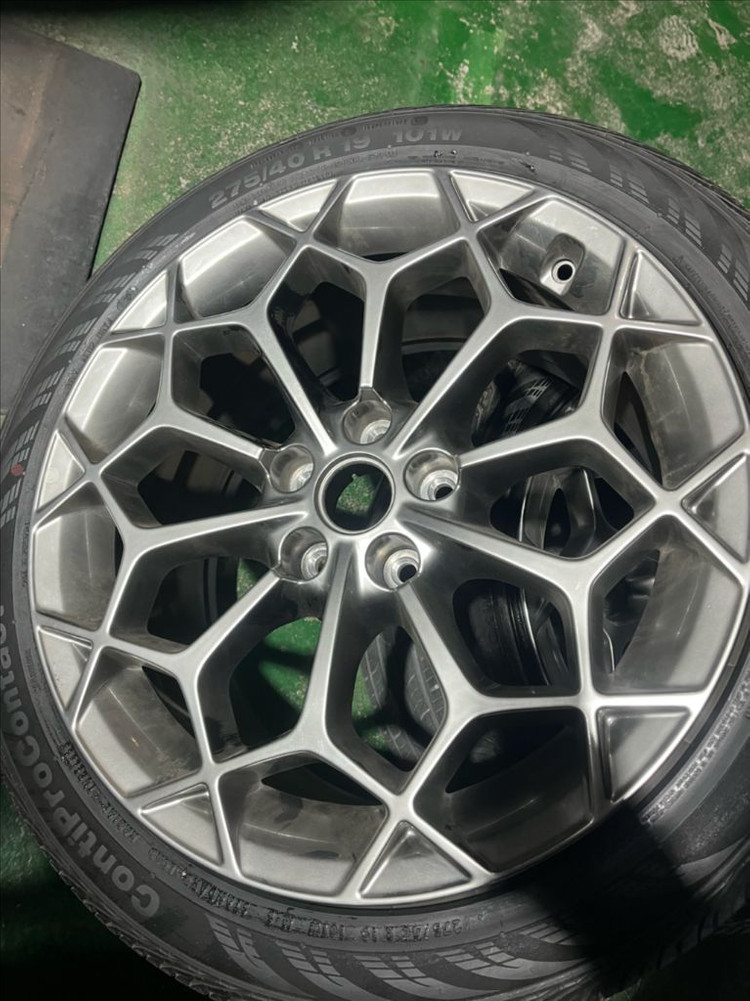 g80 19인치 순정 휠타이어 세트--1