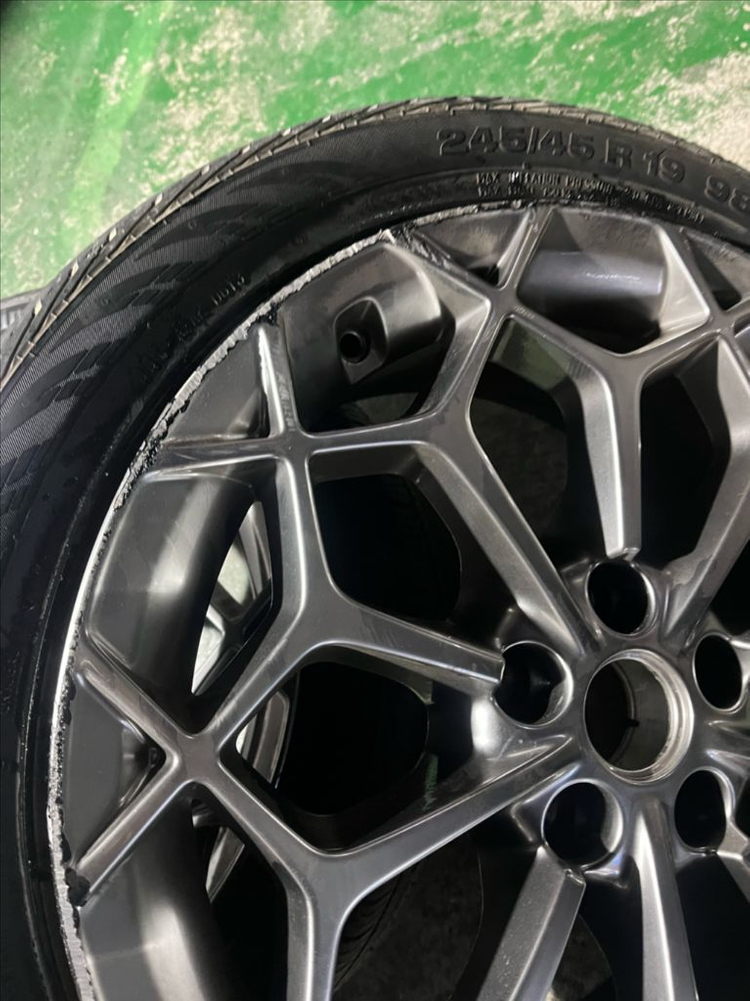 g80 19인치 순정 휠타이어 세트--2