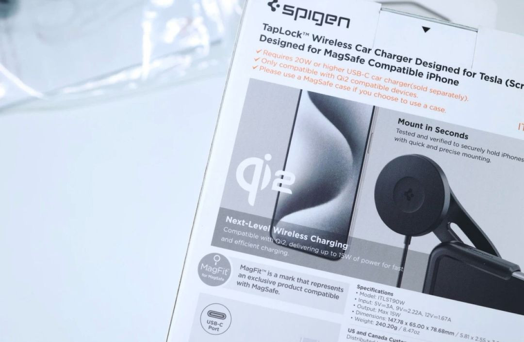 슈피겐 테슬라 무선충전거치대 qi2 주니퍼 판매합니다.--3