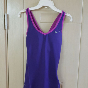 나이키 드라이핏 상의