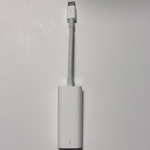 애플 썬더볼트 3-2 어댑터 A1790