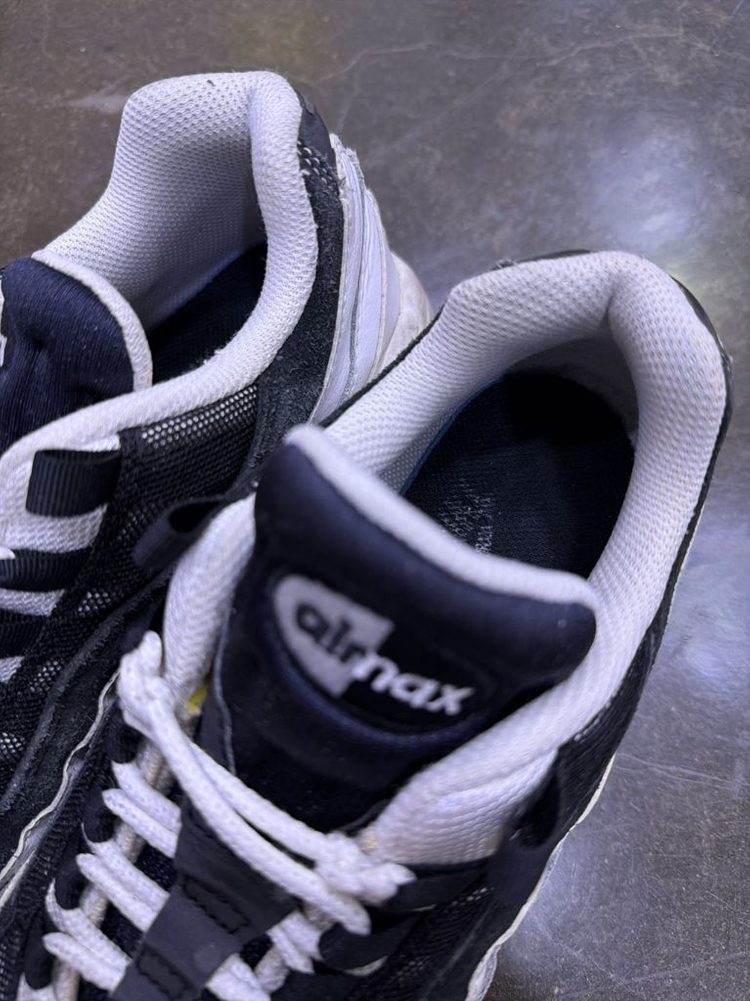 나이키 에어맥스95 에센셜 음양 화이트 블랙 슈즈 260--4