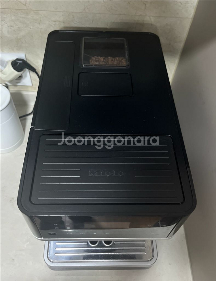 밀레 커피머신 블랙/실버 CM6350--4