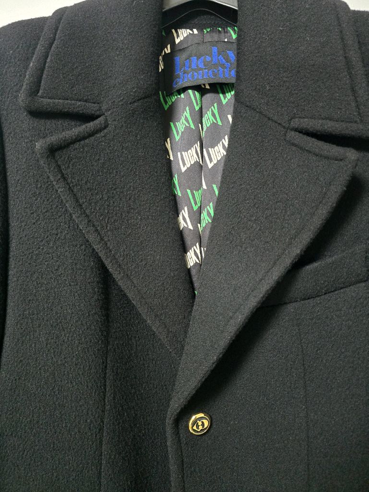 럭키슈에뜨 레터링 슬릿 롱코트 블랙 36--1