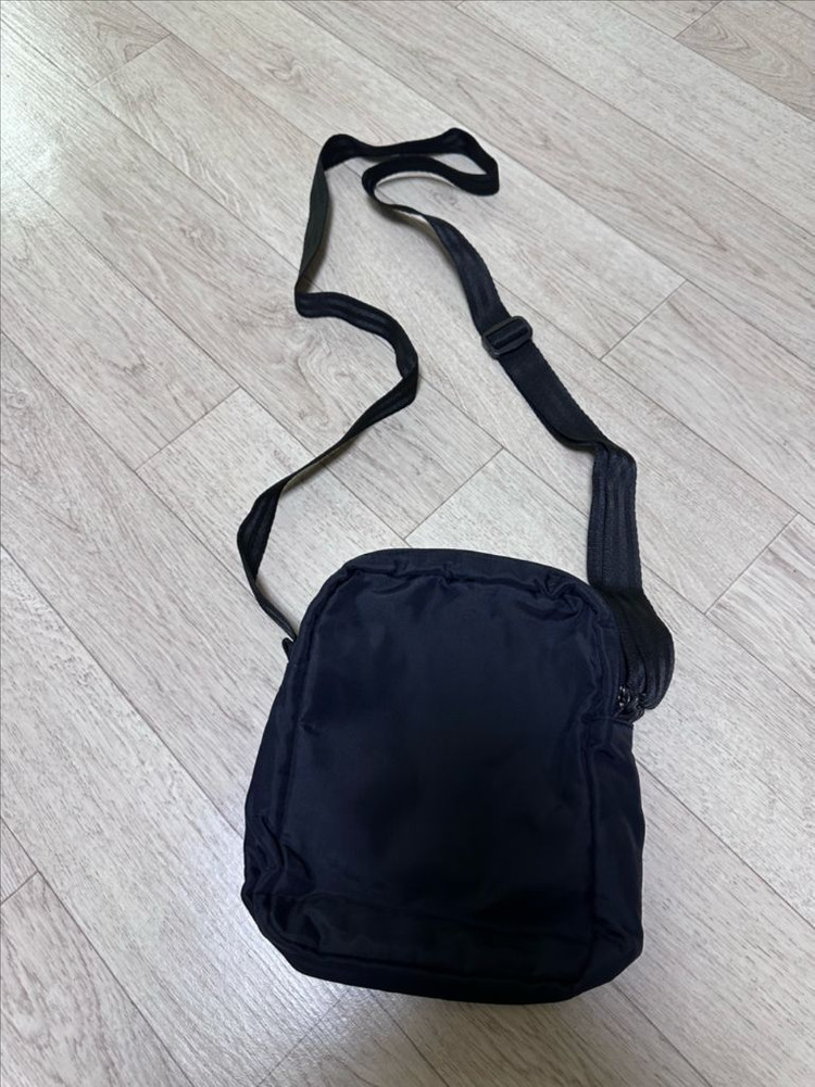 에어워크 크로스백 가방 블랙--1