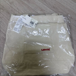 리바이스 토트백 크림