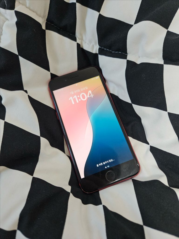 아이폰 SE2 64기가--1