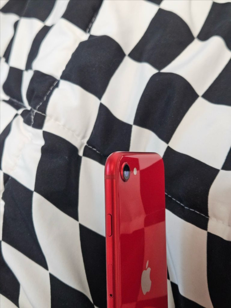 아이폰 SE2 64기가--2