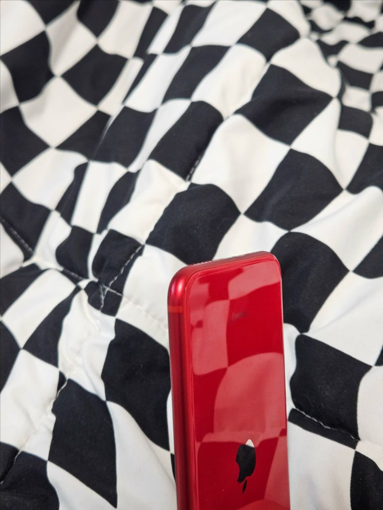 아이폰 SE2 64기가--5