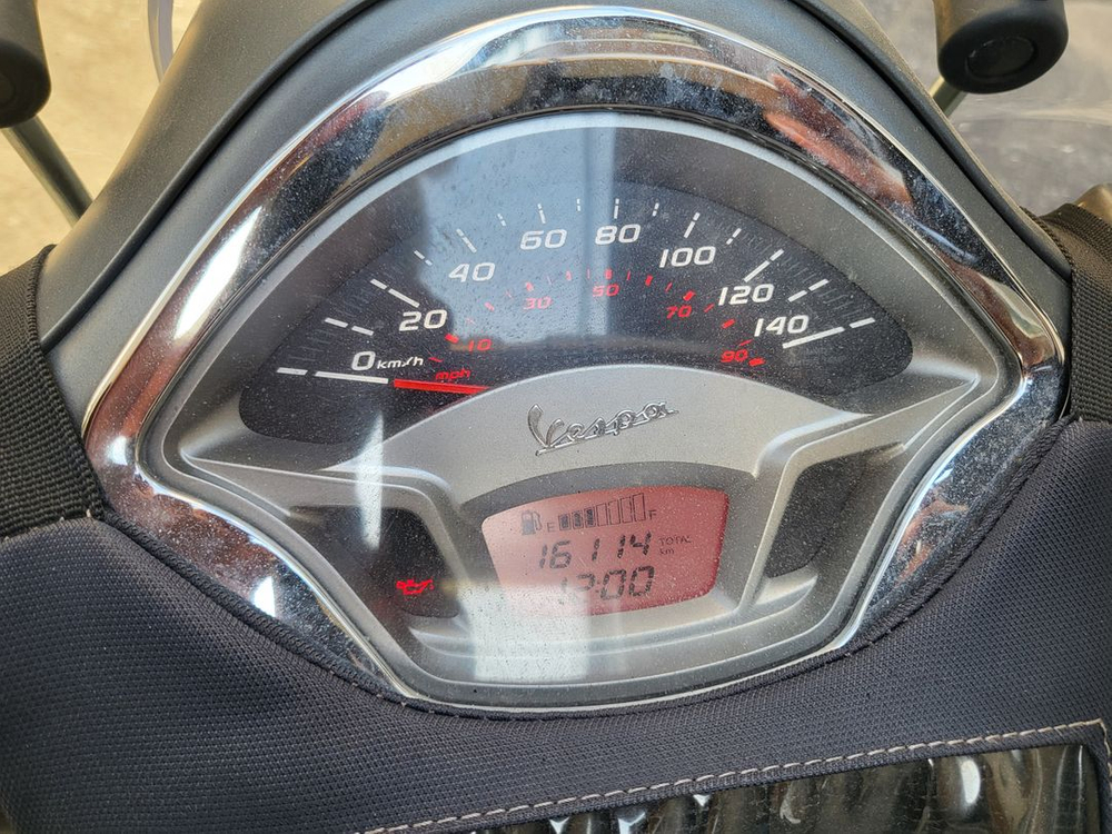 급처) 강남 2016년 베스파 GTS 300--7