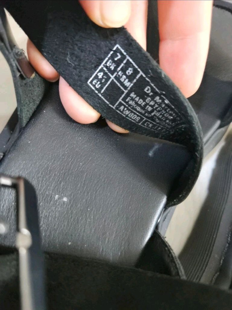 닥터마틴 그리폰 블랙 샌들 260--4