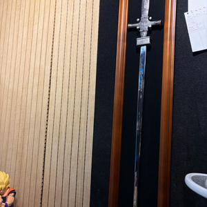 노블컬렉션 그리핀도르 검 실물사이즈 팝니다