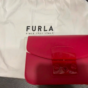 훌라 미니크로스 바디 메트로폴리스 백(미사용 새상품 판매)