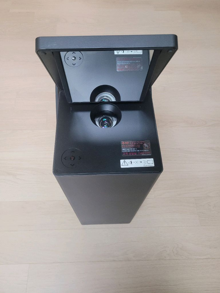 LG 시네빔 HU80KA 4K 프로젝터--0
