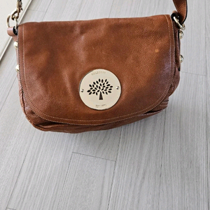 멀버리크로스백