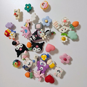 크록스 지비츠 이미지