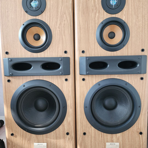 민트급 롯데 매니아 LS-7700 3way 4스피커입니다.