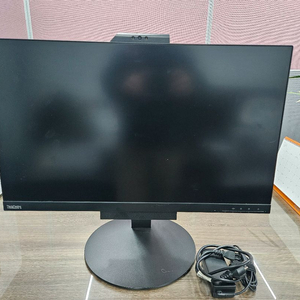 레노버 타이니 27인치 모니터 이미지