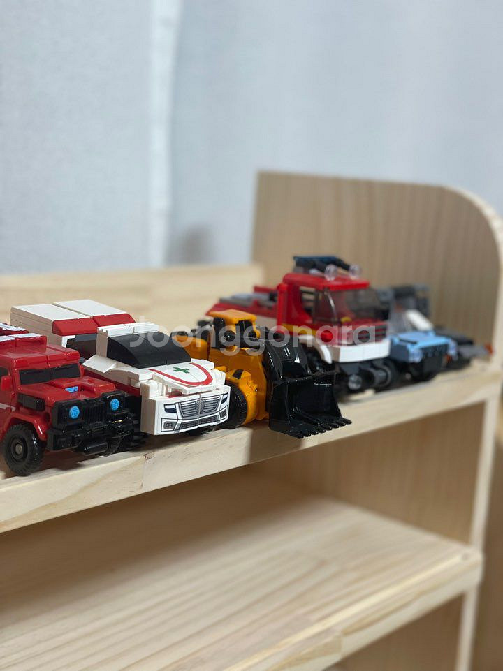 원목 장난감 진열장 (새제품)--4